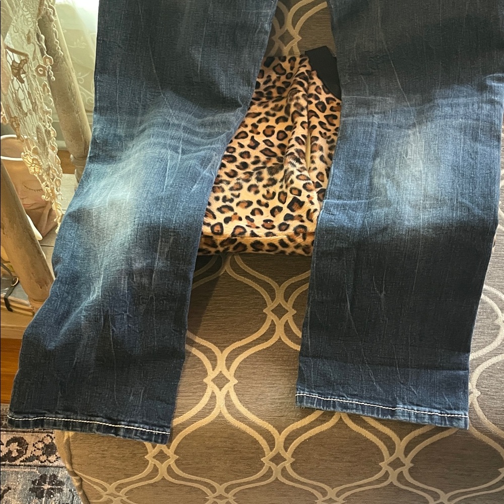 Miss Me Dark Blue Denim Jeans with Cream Stitching cropped or straight 27 in ins - Picture 6 of 10